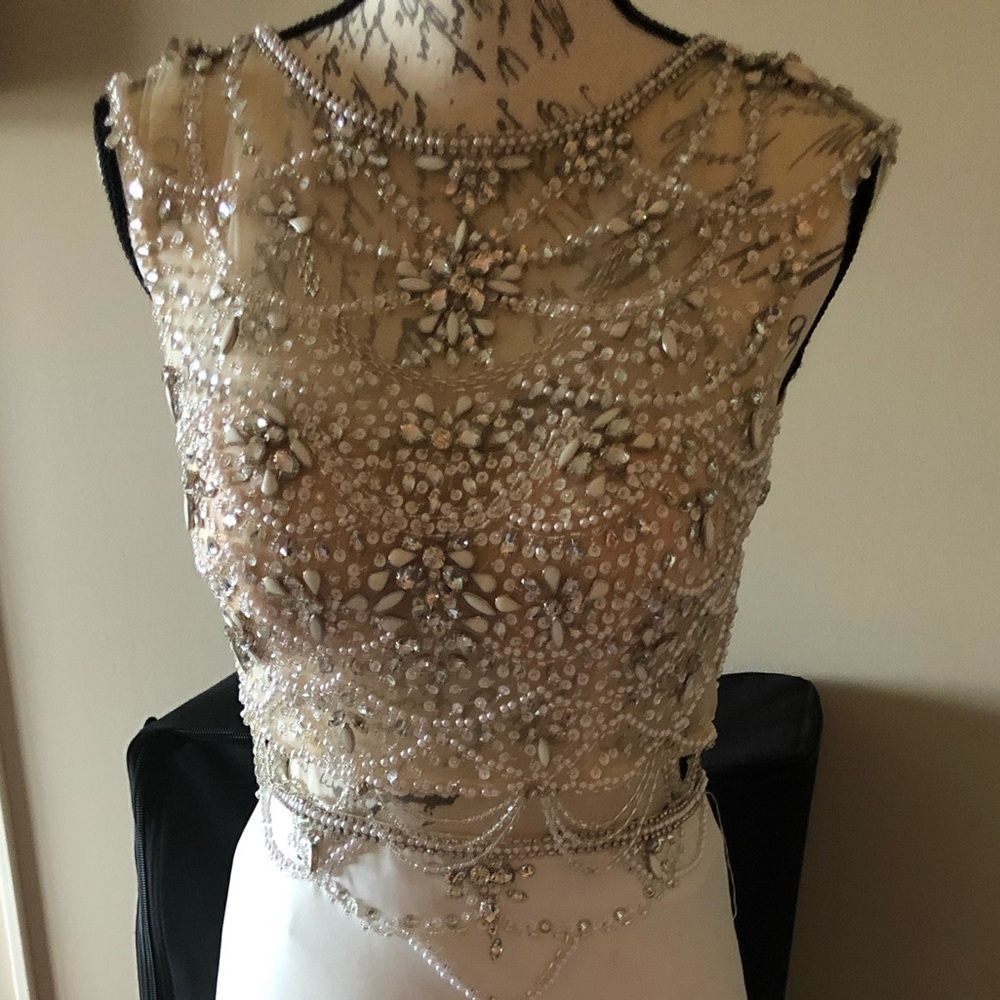 Prom Dress - Picture 4 of 8